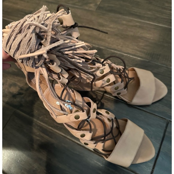 Free People Solstice Fringe Wedge Blush Size 39 - Picture 8 of 12